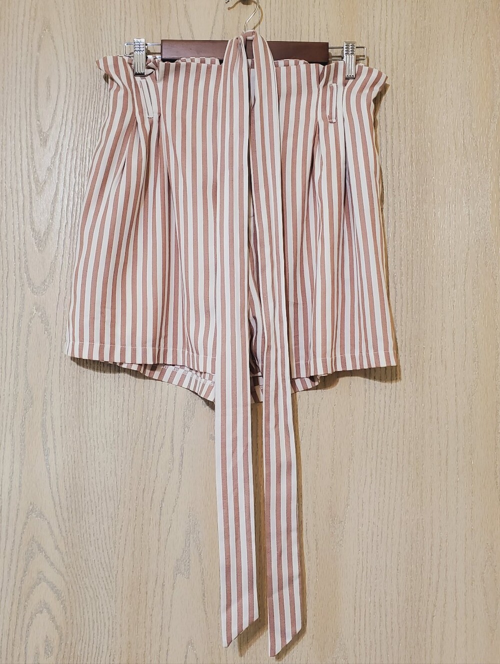 Anthropologie Bishop + Young stripe shorts. NWOT - Picture 2 of 6